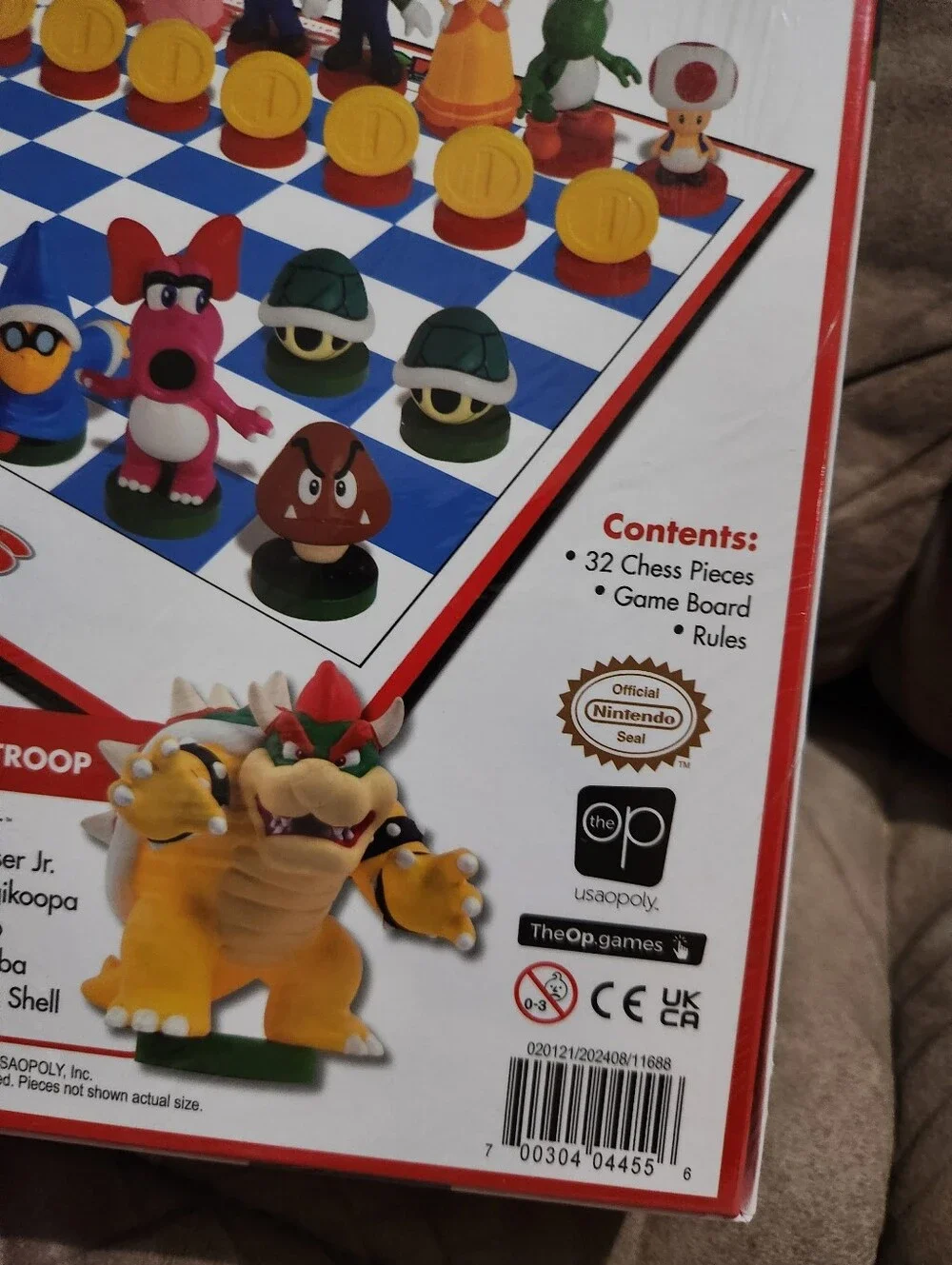 Nintendo Super Mario Chess Collector's Edition - Red, Green, Pink, Yellow